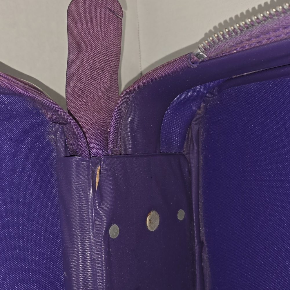 Vintage Purple E.T. Extra-Terrestrial Suitcase - Picture 8 of 14